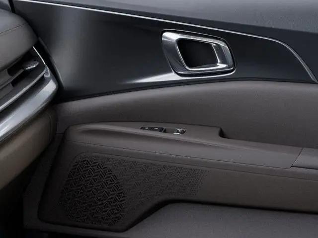2025 Kia Carnival MPV LXS