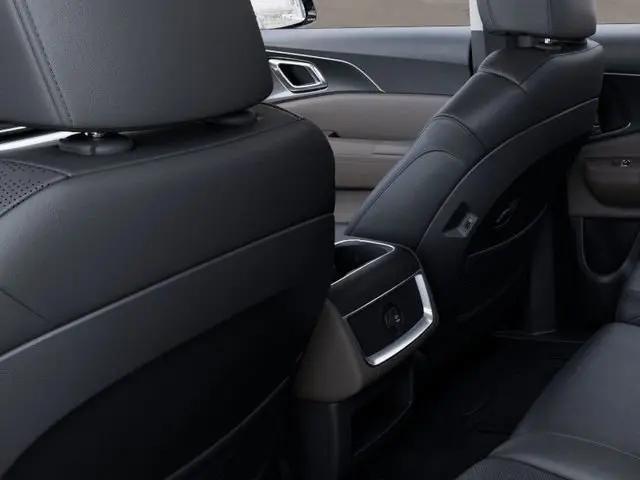 2025 Kia Carnival MPV LXS