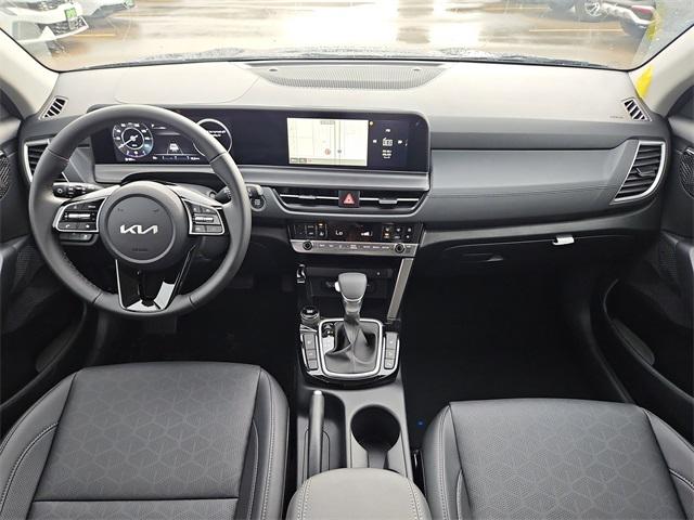 2025 Kia Seltos EX