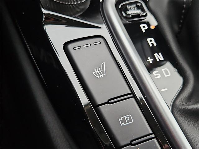 2025 Kia Seltos EX