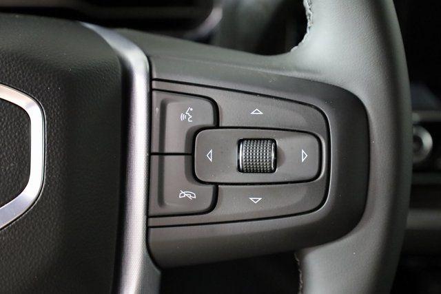 2025 GMC Sierra 2500HD 4WD Crew Cab Standard Bed SLT