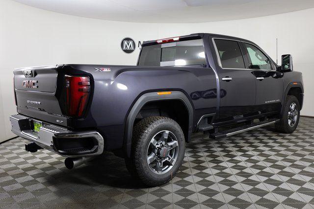 2025 GMC Sierra 2500HD 4WD Crew Cab Standard Bed SLT