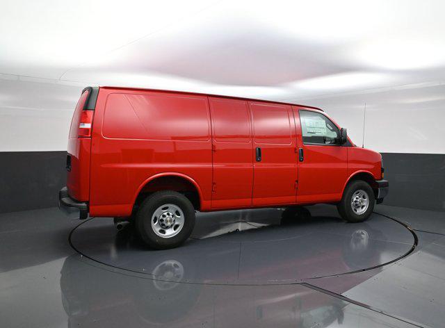 2025 Chevrolet Express Cargo Van RWD 2500 Regular Wheelbase WT