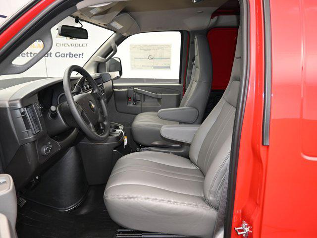 2025 Chevrolet Express Cargo Van RWD 2500 Regular Wheelbase WT