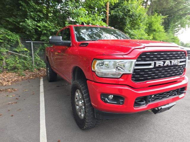2022 RAM 2500 Big Horn Crew Cab 4x4 64 Box