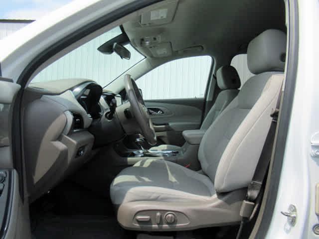 2020 Chevrolet Traverse FWD LT Cloth