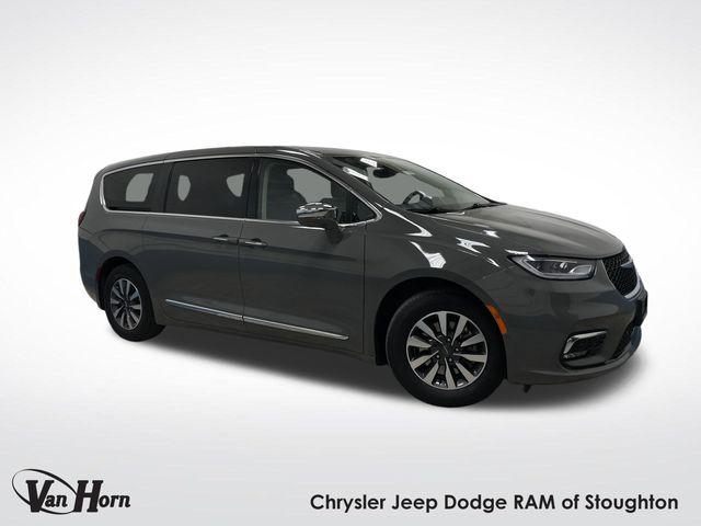 2022 Chrysler Pacifica Hybrid Limited