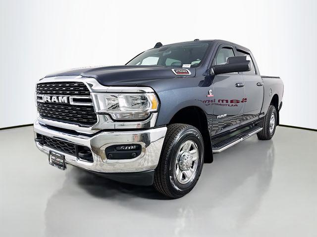 2022 RAM 2500 Big Horn Crew Cab 4x4 64 Box