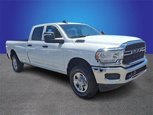 2023 RAM 2500 Tradesman Crew Cab 4x4 8 Box
