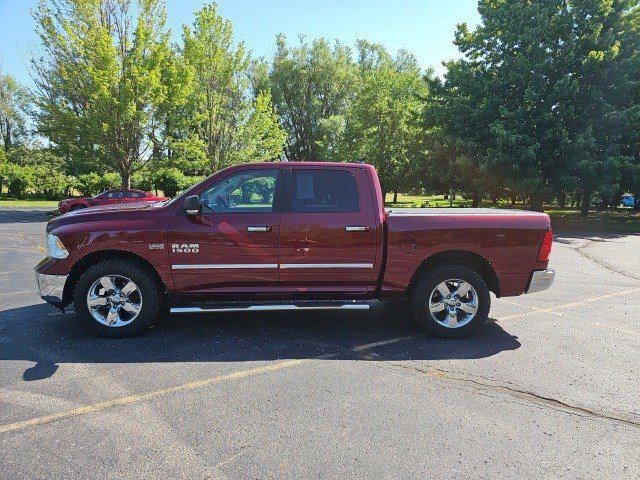 2017 RAM 1500 Big Horn Crew Cab 4x4 57 Box