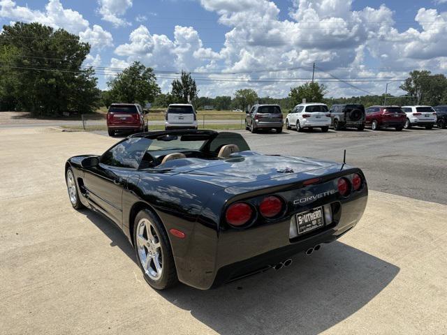 2004 Chevrolet Corvette Base 2004 Chevrolet Corvette Base