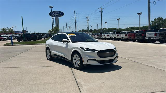 2022 Ford Mustang Mach-E Premium 2022 Ford Mustang Mach-E Premium