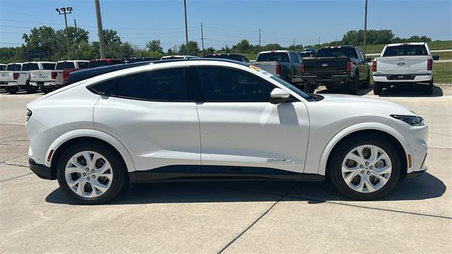 2022 Ford Mustang Mach-E Premium 2022 Ford Mustang Mach-E Premium