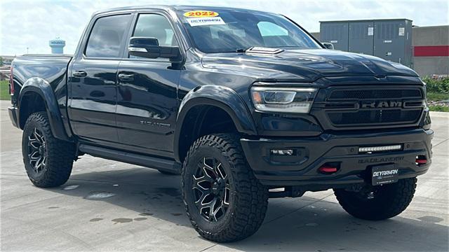 2022 RAM 1500 Laramie Crew Cab 4x4 57 Box