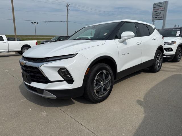 2025 Chevrolet Blazer AWD 2LT