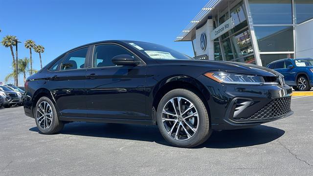 2025 Volkswagen Jetta 1.5T Sport for sale in Corona, CA
