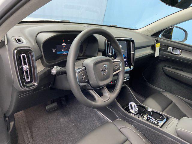 2026 Volvo XC40 B5 Ultra