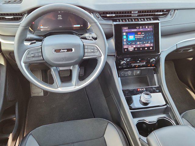2025 Jeep Grand Cherokee L Altitude X 4x4