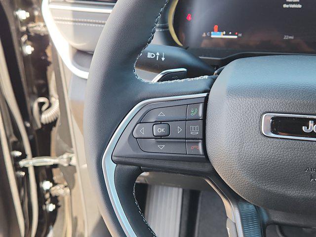 2025 Jeep Grand Cherokee L Altitude X 4x4