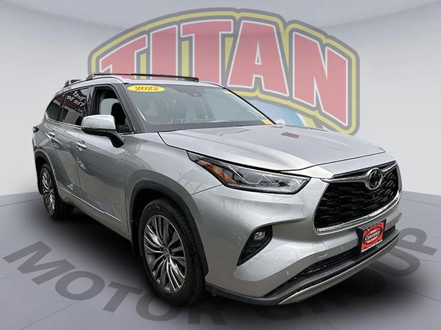 2022 Toyota Highlander Platinum [16]