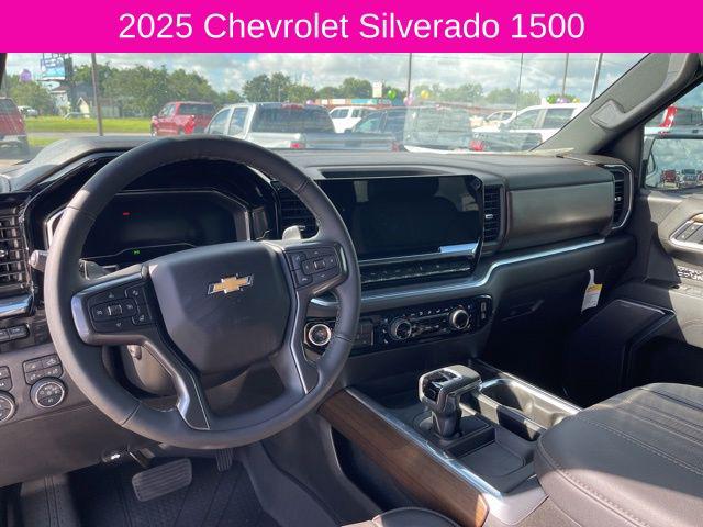 2025 Chevrolet Silverado 1500 4WD Crew Cab Short Bed High Country