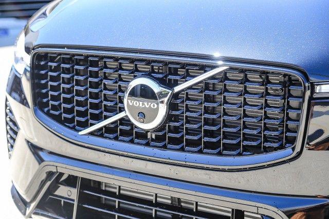 2025 Volvo XC60 Plug-In Hybrid T8 Ultra