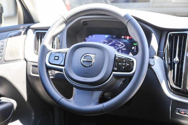 2025 Volvo XC60 Plug-In Hybrid T8 Ultra