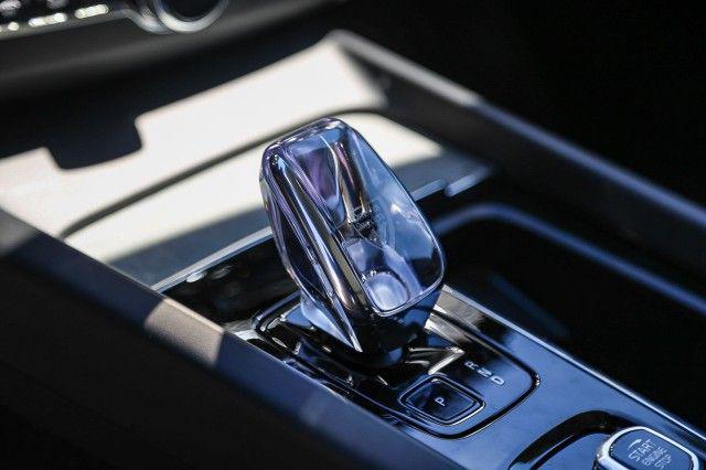 2025 Volvo XC60 Plug-In Hybrid T8 Ultra