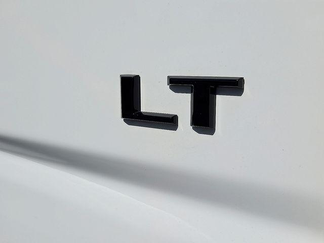 2025 Chevrolet Silverado 2500HD 4WD Crew Cab Standard Bed LT