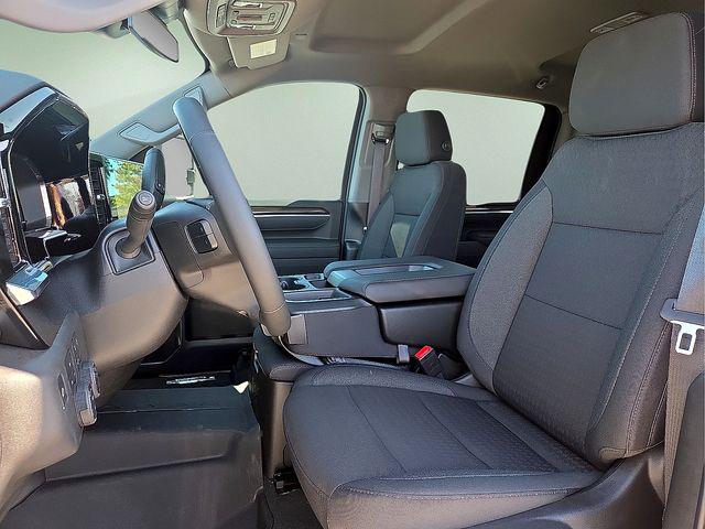 2025 Chevrolet Silverado 2500HD 4WD Crew Cab Standard Bed LT