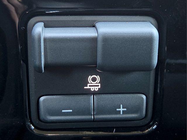 2025 Chevrolet Silverado 2500HD 4WD Crew Cab Standard Bed LT