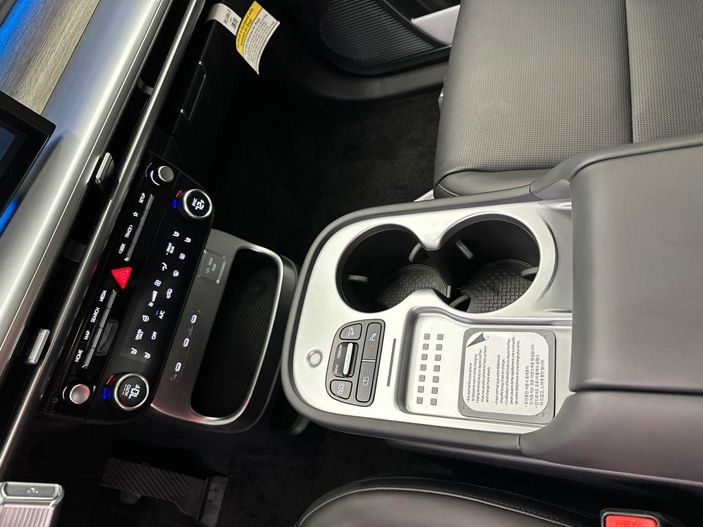 2026 Hyundai IONIQ 9 Performance Limited - Photo 34