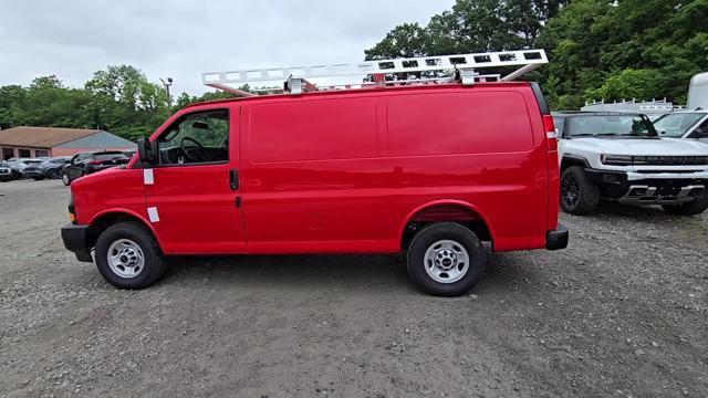 2025 GMC Savana Cargo RWD 2500 Regular Wheelbase Work Van
