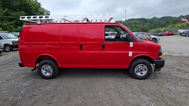 2025 GMC Savana Cargo RWD 2500 Regular Wheelbase Work Van