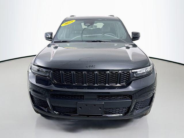 2025 Jeep Grand Cherokee GRAND CHEROKEE L ALTITUDE 4X4