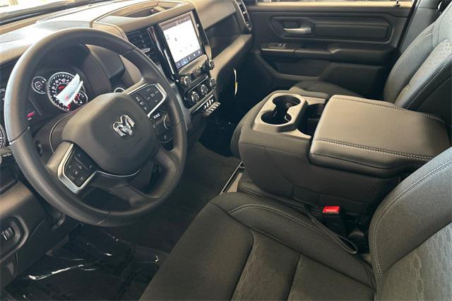 2025 RAM Ram 1500 RAM 1500 TRADESMAN CREW CAB 4X2 57 BOX 2025 RAM Ram 1500 RAM 1500 TRADESMAN CREW CAB 4X2 57 BOX