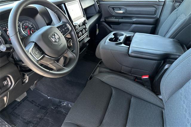 2025 RAM Ram 1500 RAM 1500 TRADESMAN CREW CAB 4X2 57 BOX