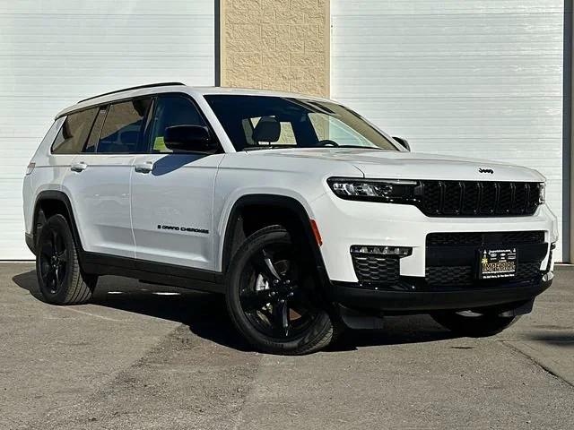 2025 Jeep Grand Cherokee GRAND CHEROKEE L LIMITED 4X4 2025 Jeep Grand Cherokee GRAND CHEROKEE L LIMITED 4X4