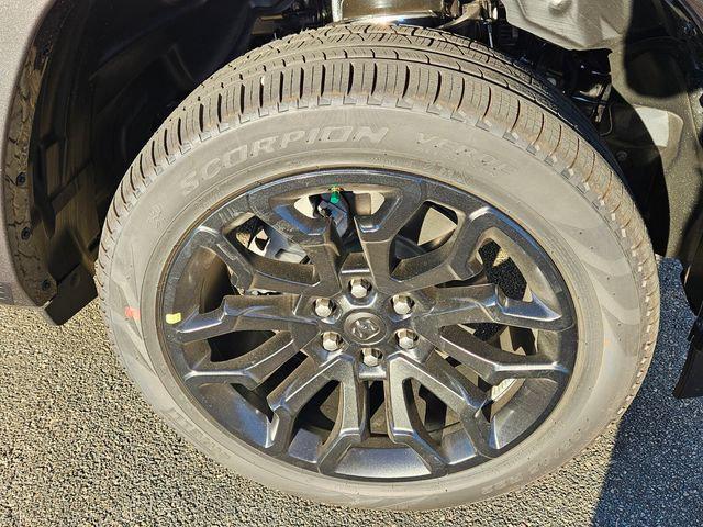 2026 Ram 1500 Limited Crew Cab 4x4 5'7" Box