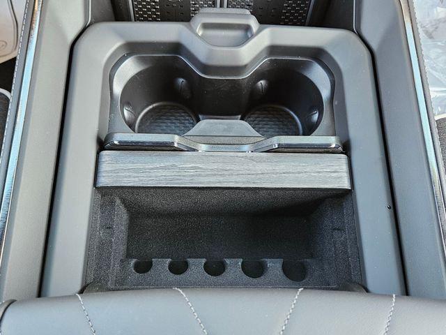 2026 Ram 1500 Limited Crew Cab 4x4 5'7" Box