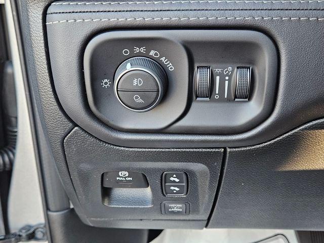 2026 Ram 1500 Limited Crew Cab 4x4 5'7" Box