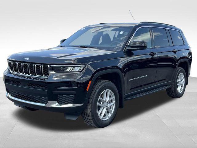 2025 Jeep Grand Cherokee GRAND CHEROKEE L LAREDO X 4X4