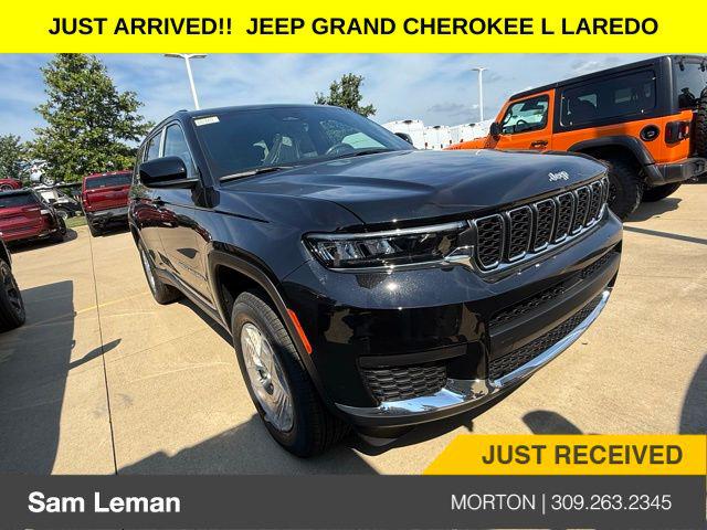 2025 Jeep Grand Cherokee GRAND CHEROKEE L LAREDO X 4X4