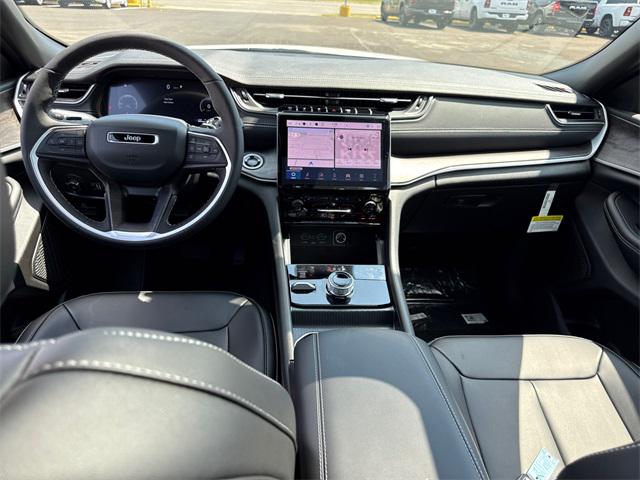 2025 Jeep Grand Cherokee GRAND CHEROKEE LIMITED 4X4 2025 Jeep Grand Cherokee GRAND CHEROKEE LIMITED 4X4