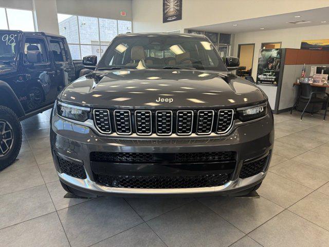 2025 Jeep Grand Cherokee GRAND CHEROKEE L SUMMIT 4X4 2025 Jeep Grand Cherokee GRAND CHEROKEE L SUMMIT 4X4