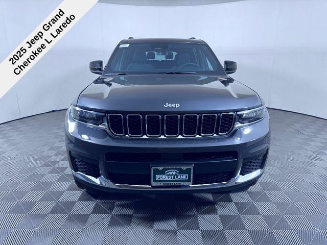 2025 Jeep Grand Cherokee GRAND CHEROKEE L LAREDO 4X2