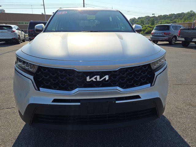 2022 Kia Sorento LX