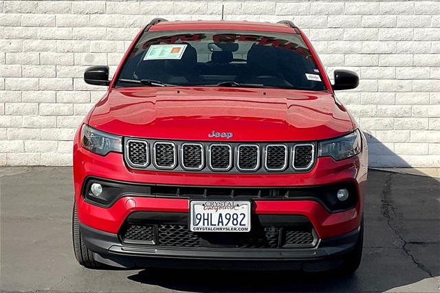 2023 Jeep Compass Latitude Lux FWD