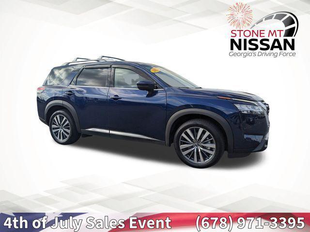 2022 Nissan Pathfinder Platinum 2WD
