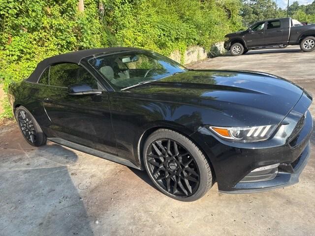 2017 Ford Mustang V6